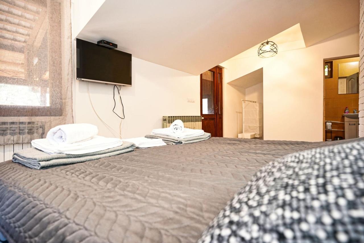 Apartamento Zmaj Ognjeni Etno Concept Kupinovo Exterior foto